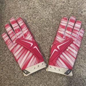NIKE SUPERBAD 3.0 FOOTBALL GLOVES- ADULT XXL { PINK & WHITE }